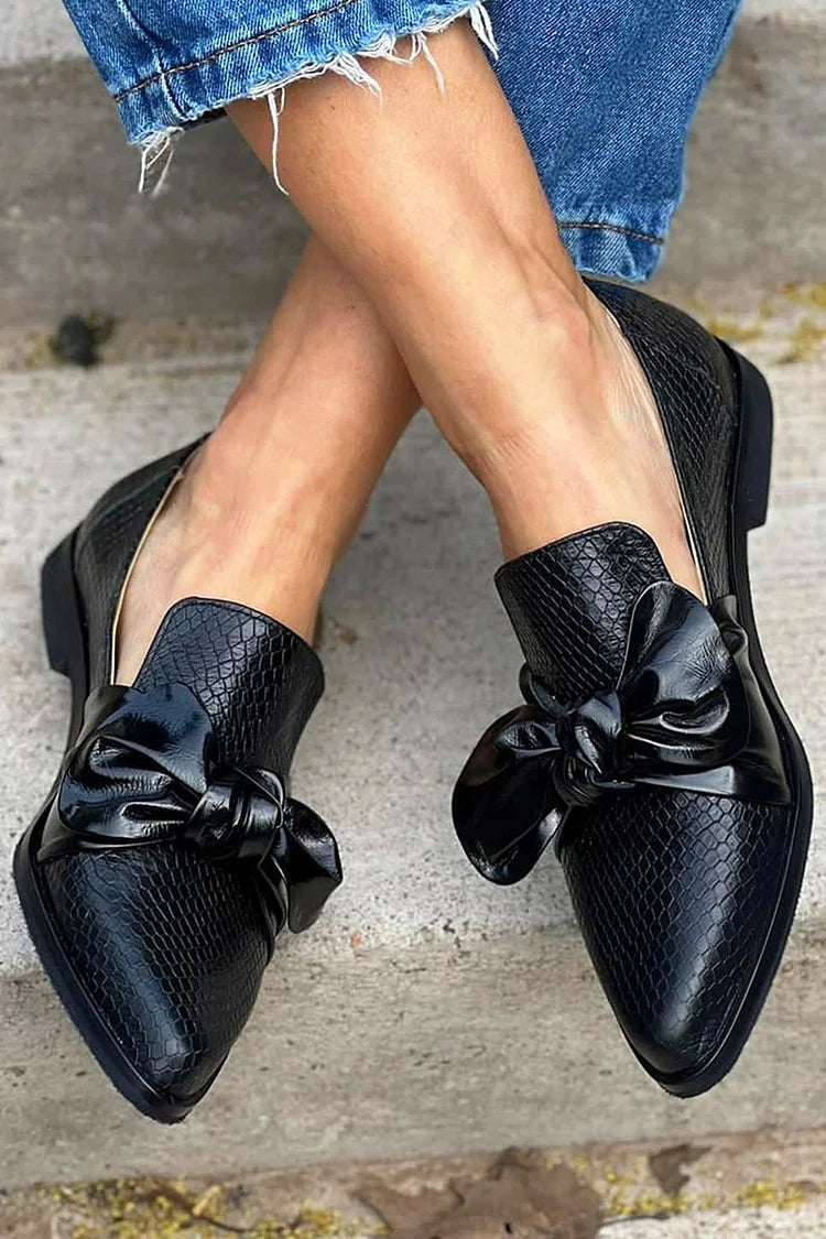 Cordelia | Elegant Snake Print Bow Penny Loafers
