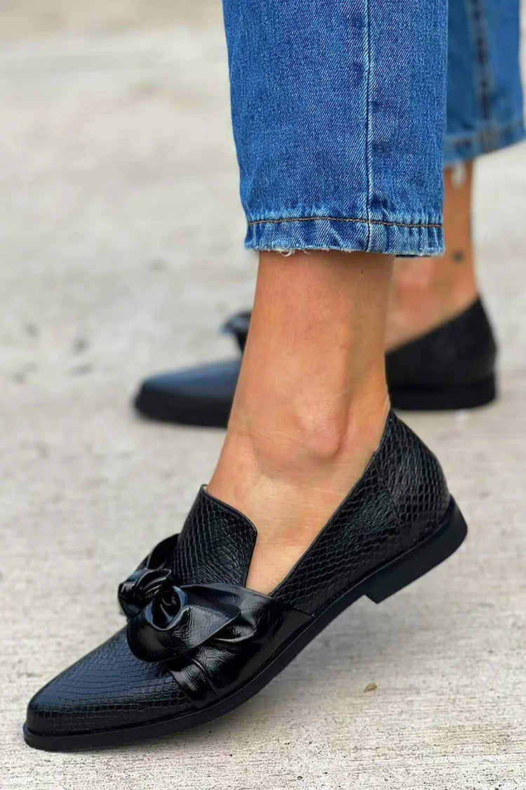 Cordelia | Elegant Snake Print Bow Penny Loafers