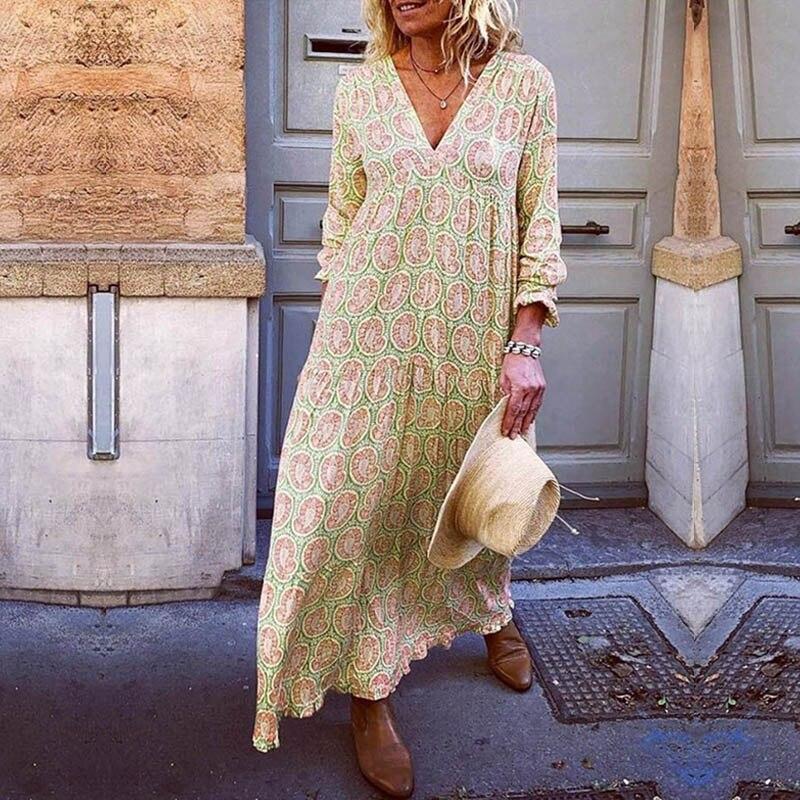 Carmella | Elegant Paisley V-Neck Maxi Dress