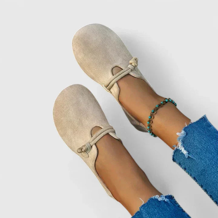 Cordelia | Effortless Mary Jane Flats