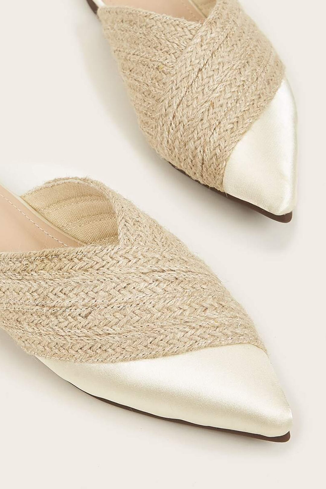 Margot | Elegant Woven Raffia Pointed Toe Mules