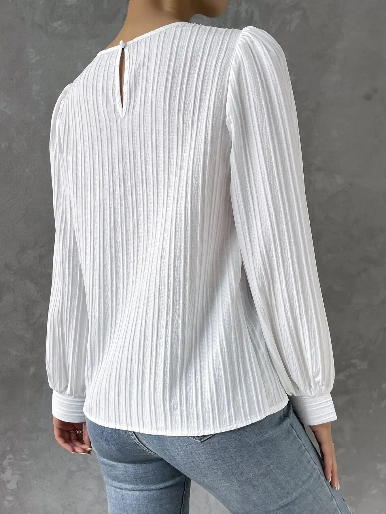 Marlena | Elegant Ribbed Balloon Sleeve Blouse