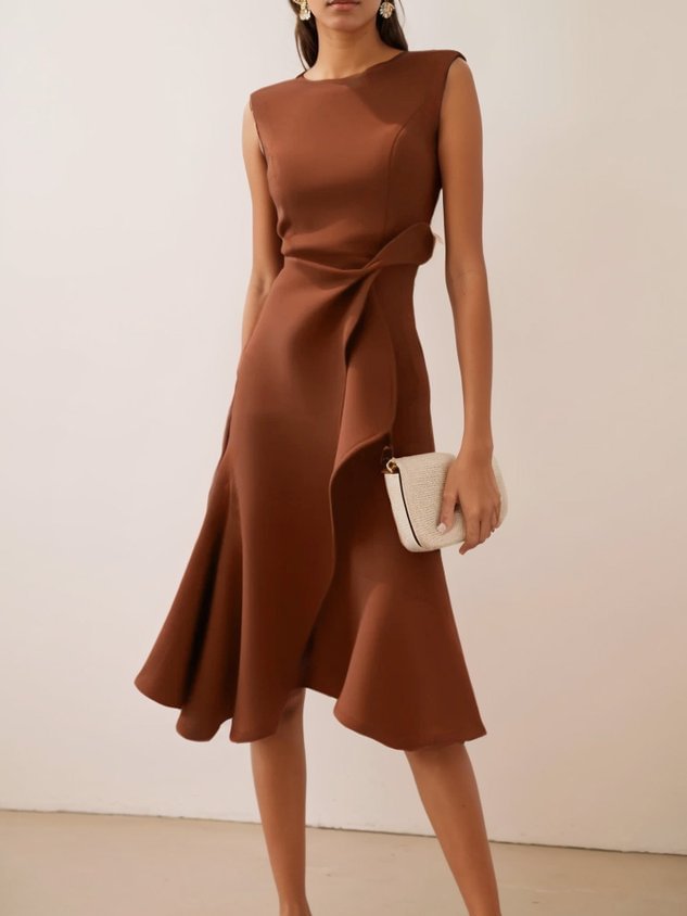 Thalindra | Refined Midi Ruffle-Hem Dress